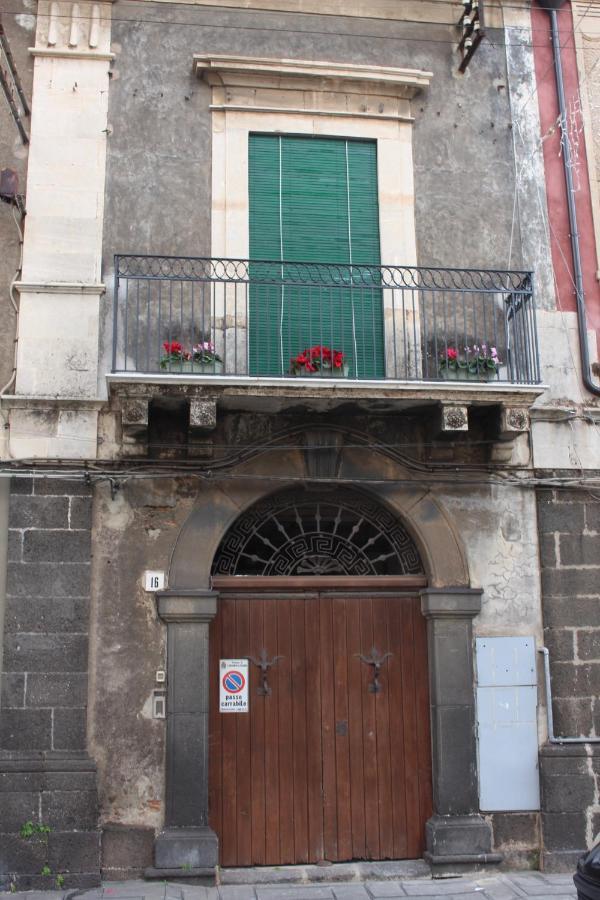 Le Quattro Stagioni - The Four Seasons Villa San Gregorio di Catania Bagian luar foto
